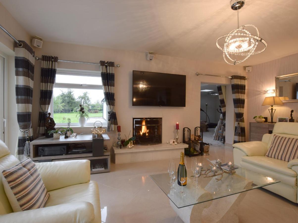 Villa Solway Chester Exterior foto